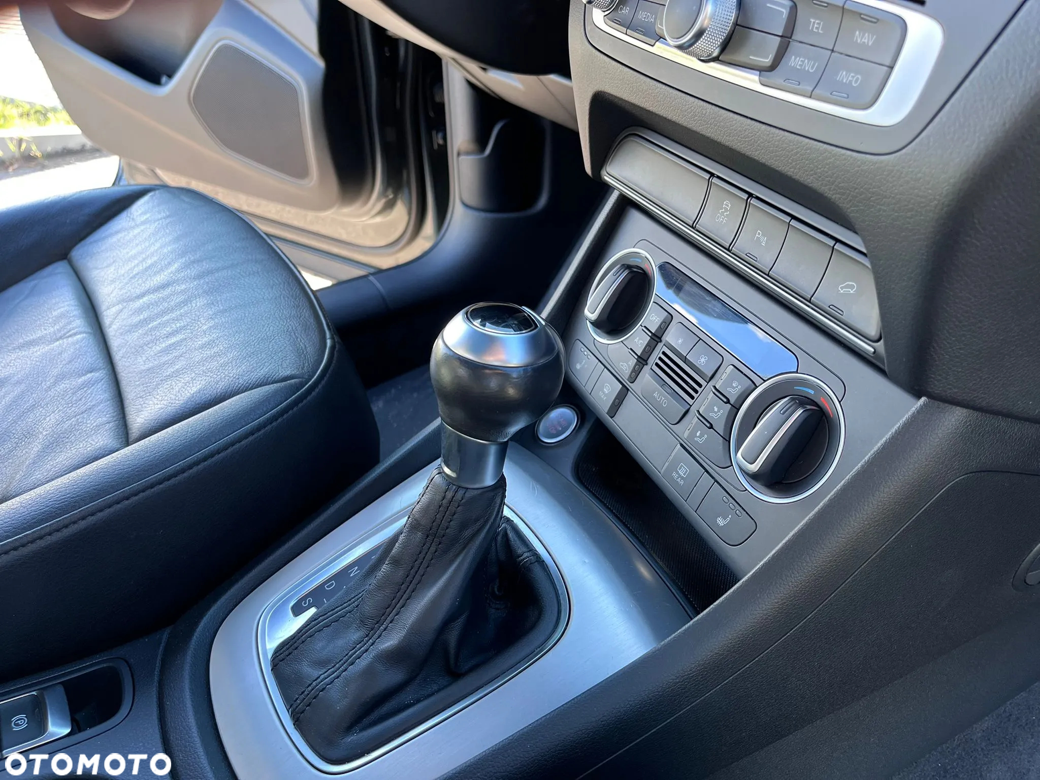Audi Q3 2.0 TFSI quattro S tronic - 20