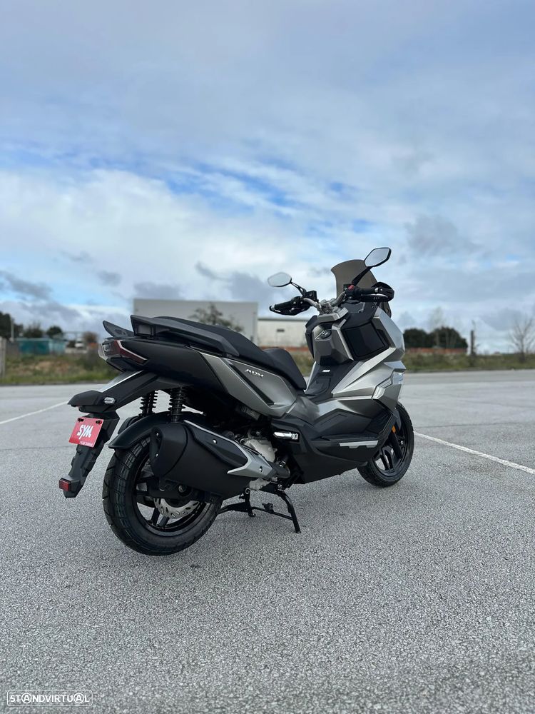 Sym ADX 300 ABS E5+ - 4