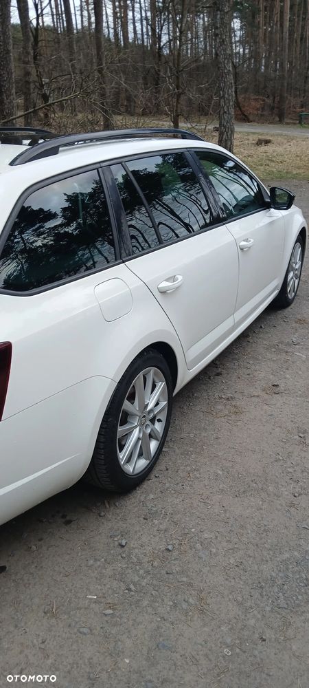 Skoda Octavia 2.0 TDI RS - 9