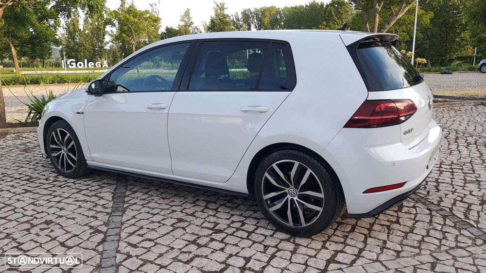VW Golf 1.5 eTSI R-Line DSG - 10