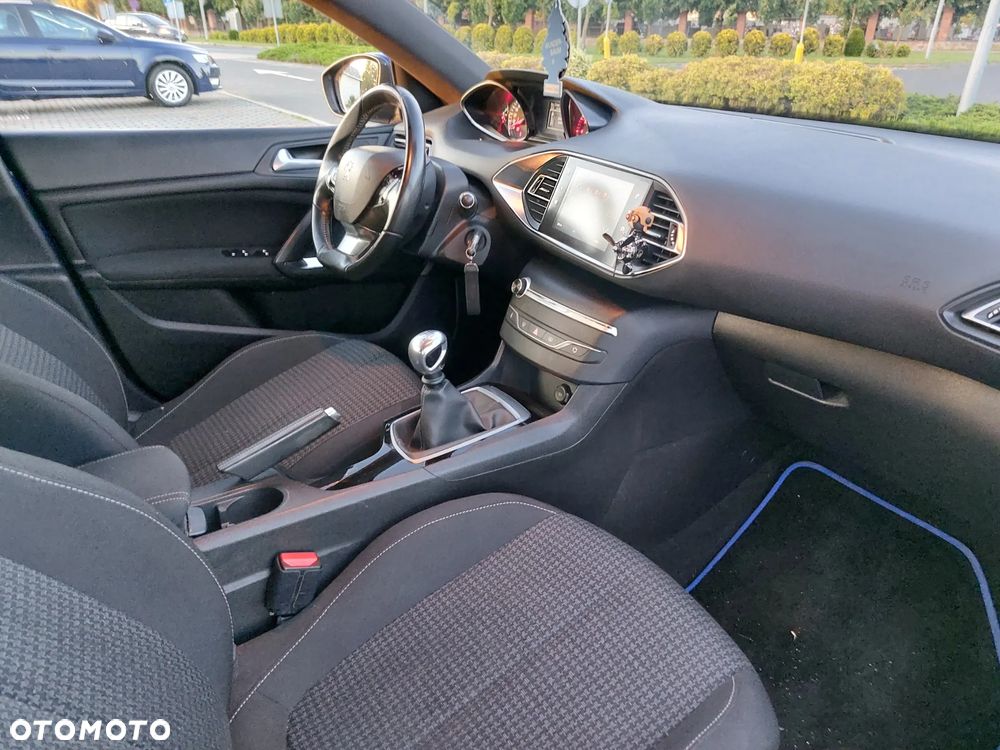 Peugeot 308 BlueHDi 130 Stop & Start Active - 8
