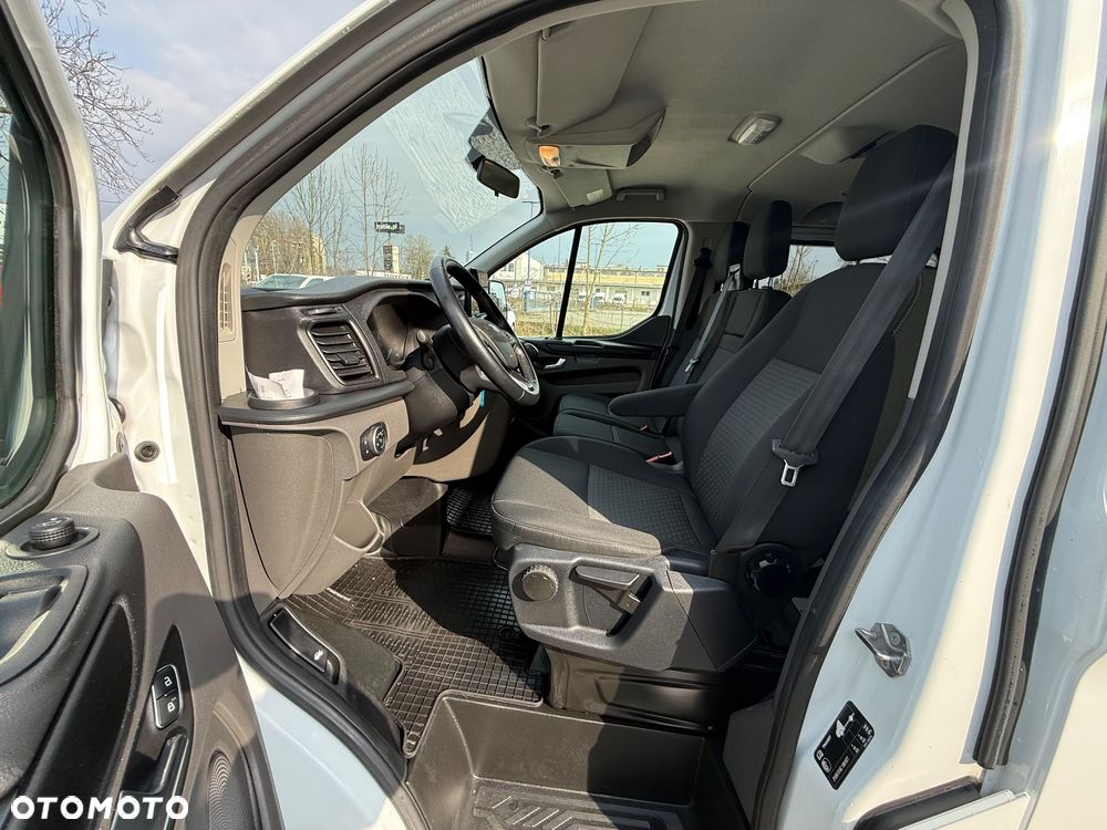Ford Transit Custom - 28