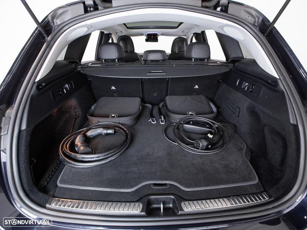 Mercedes-Benz GLC 300 e 4Matic 9G-TRONIC Edition Avantgarde - 16