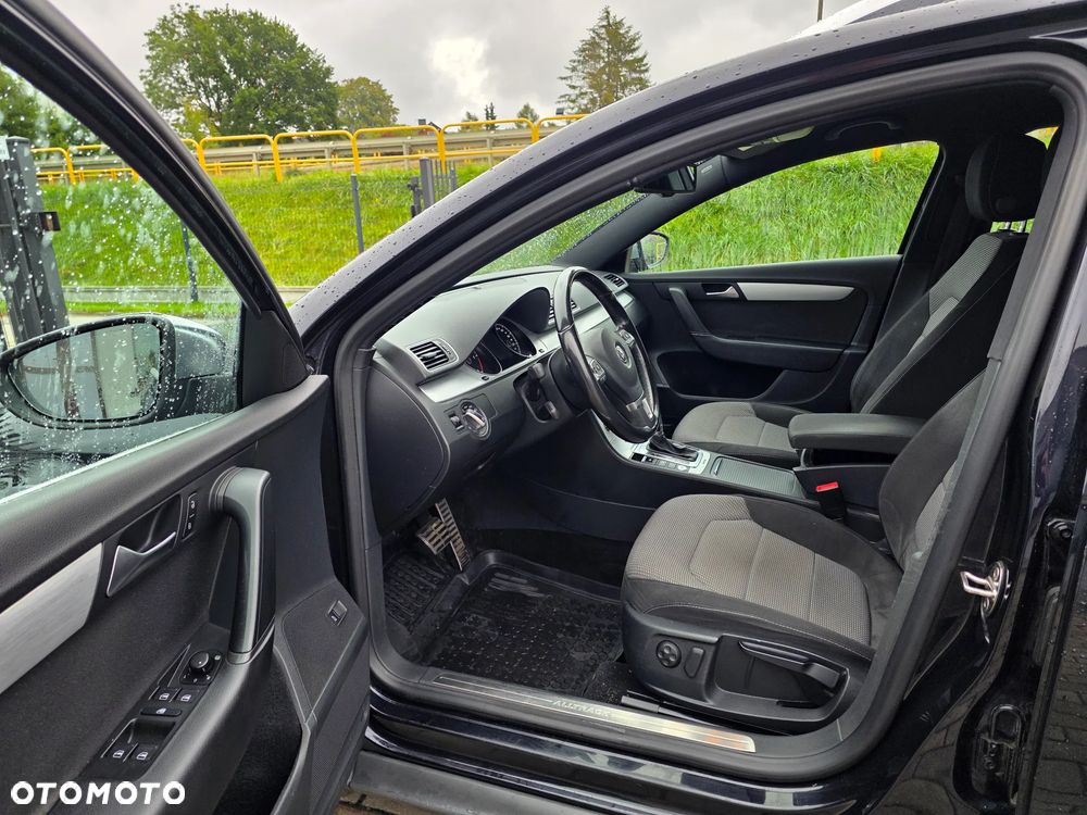 Volkswagen Passat - 7