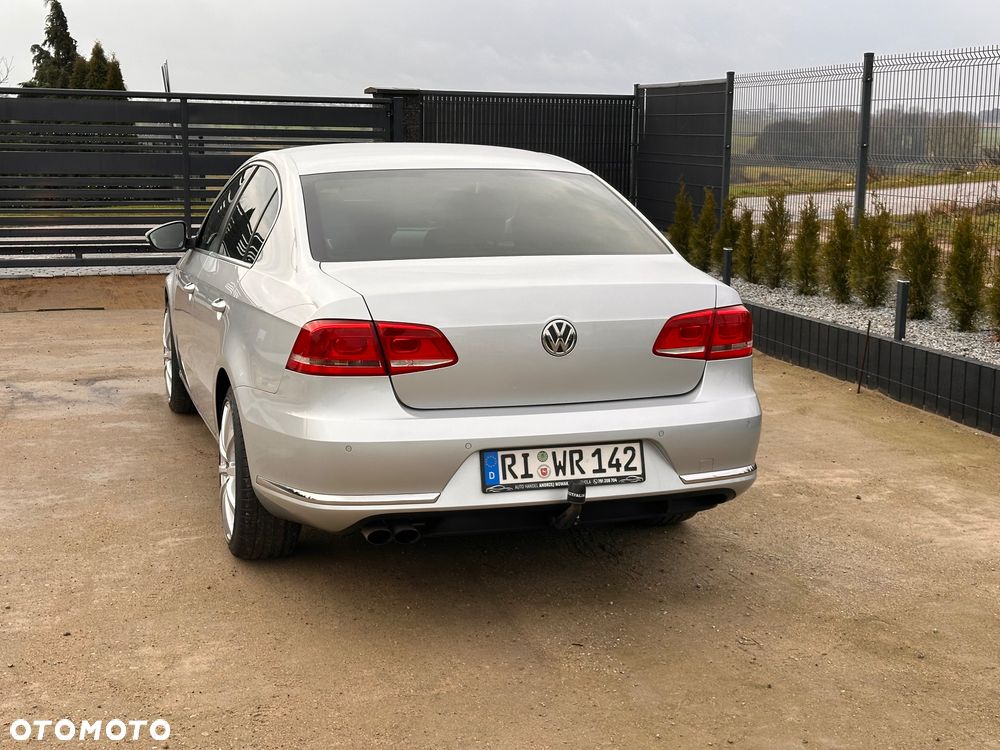 Volkswagen Passat 2.0 TDI BlueMotion Technology Comfortline - 4