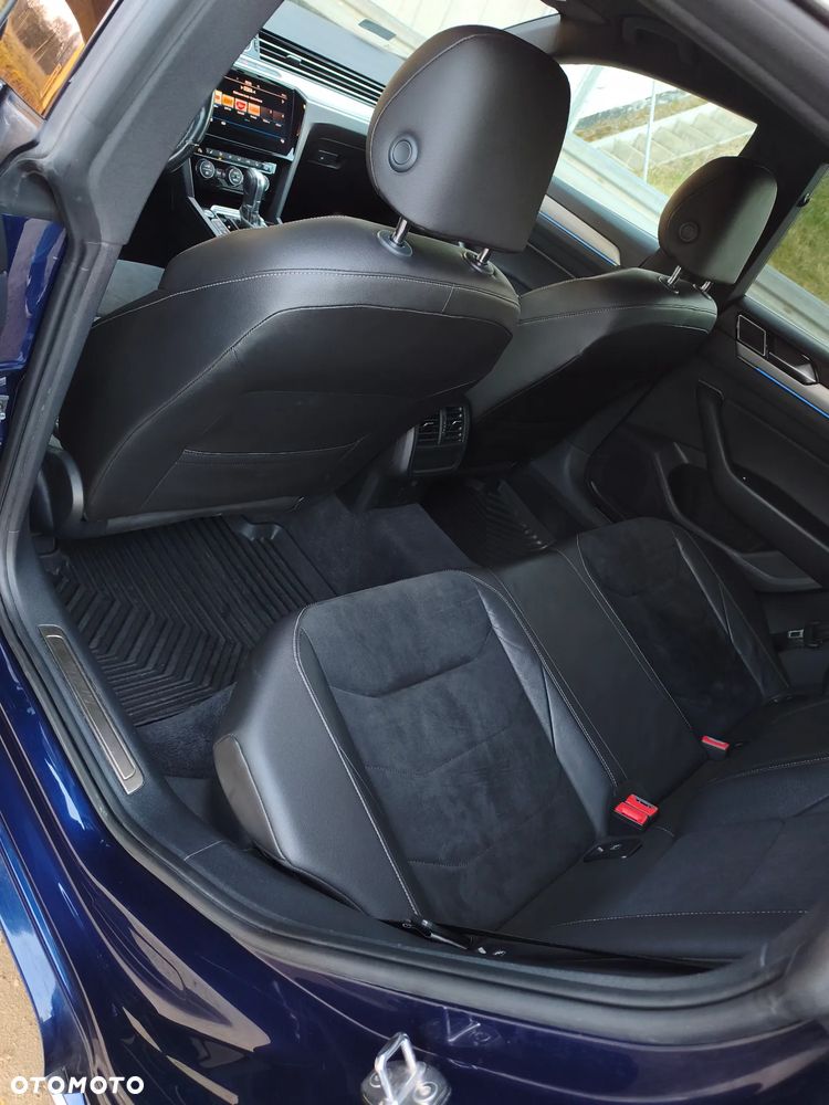 Volkswagen Arteon 2.0 TDI 4Motion SCR R-Line Edition DSG - 13
