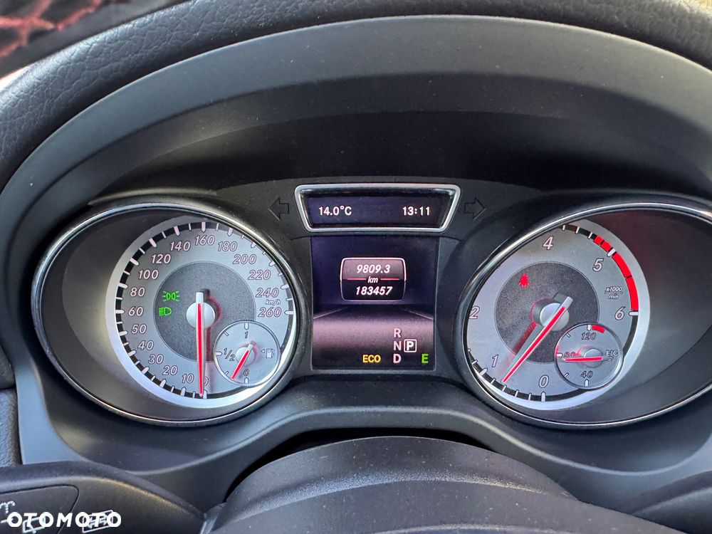 Mercedes-Benz GLA 200 (CDI) d 4Matic 7G-DCT AMG Line - 31
