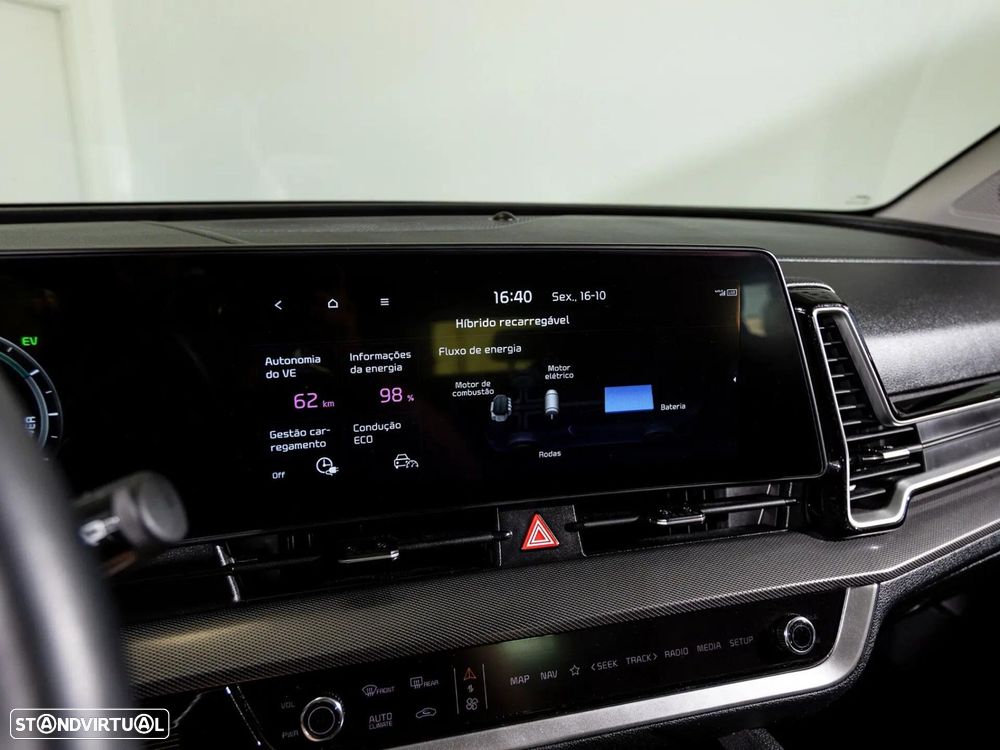 Kia Sportage 1.6 T-GDi PHEV Tech - 29