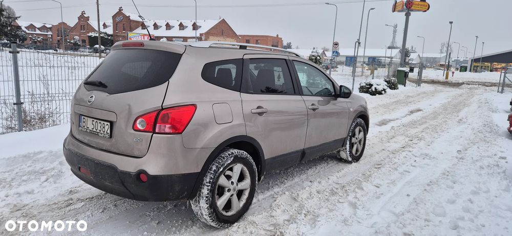 Nissan Qashqai+2 2.0 dCi DPF acenta - 5