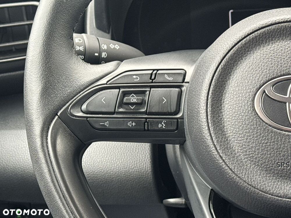 Toyota Yaris Hybrid 1.5 Style - 23
