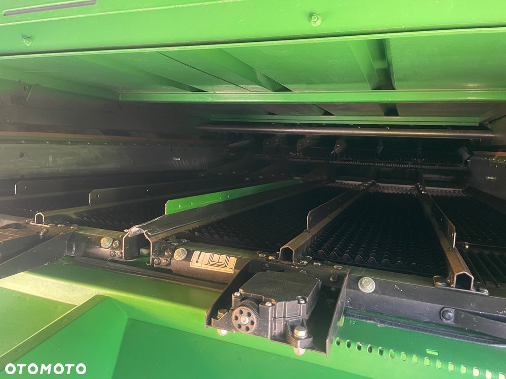 John Deere T660i HM - 12