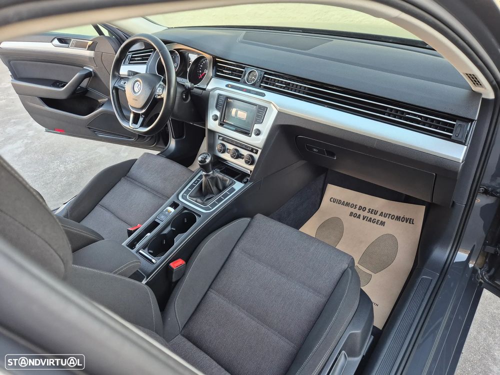 VW Passat Variant 2.0 TDI Confortline - 7