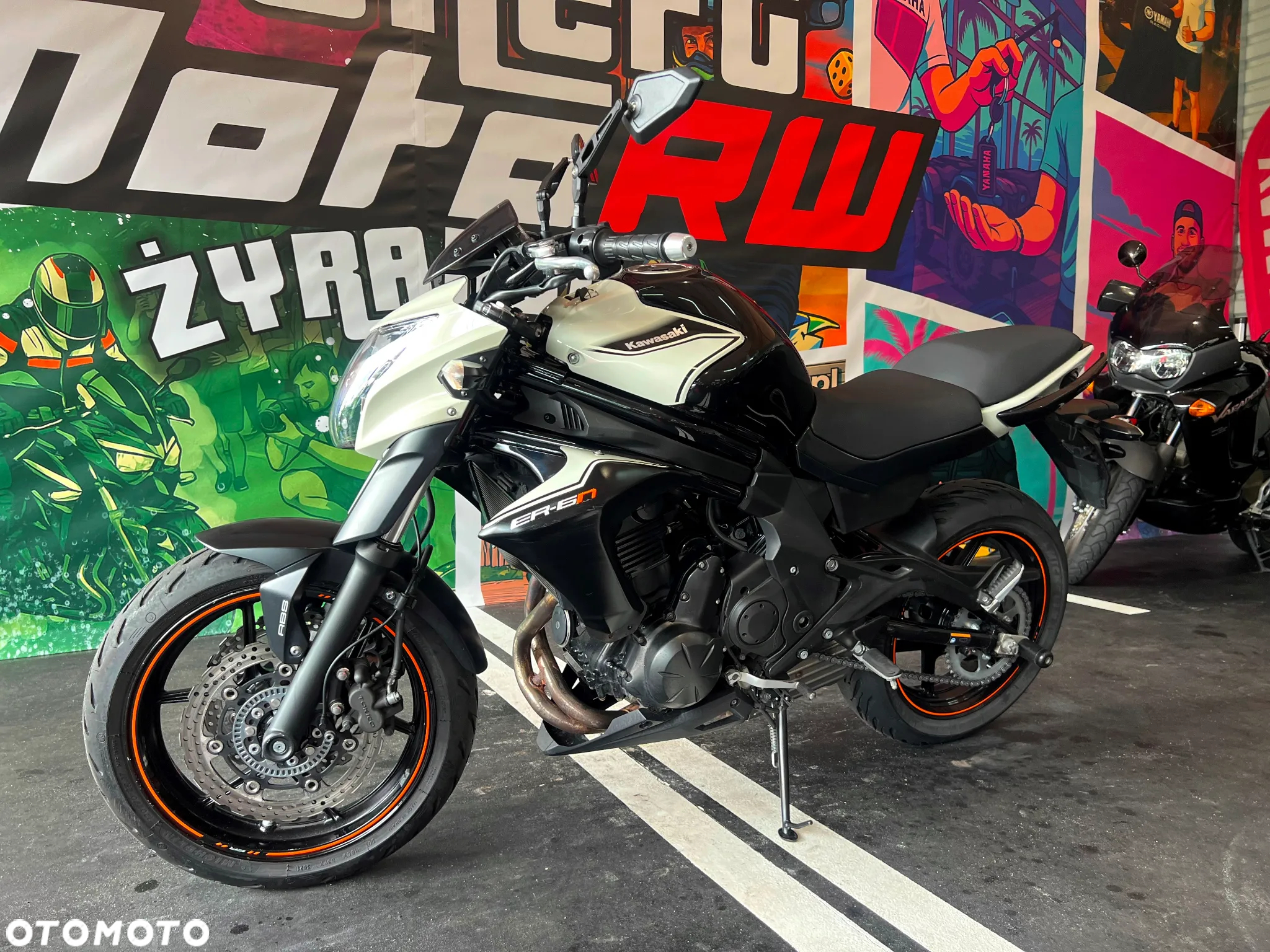 Kawasaki ER - 20