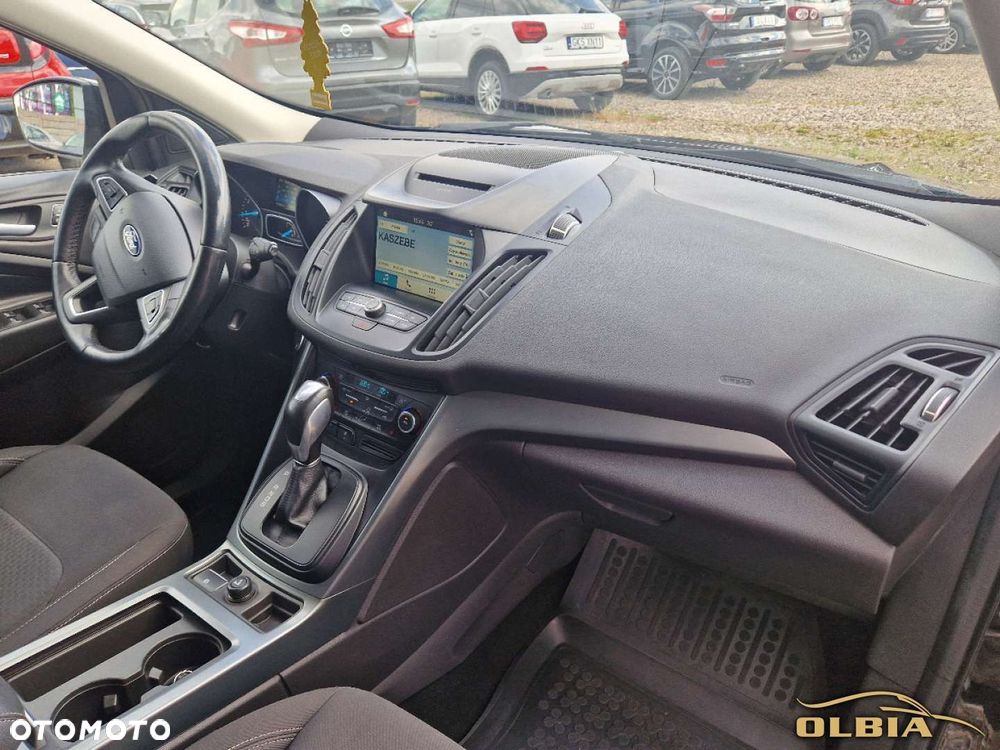 Ford Kuga - 22