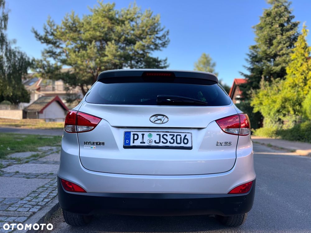 Hyundai ix35 1.6 2WD UEFA EURO 2012 Edition - 12