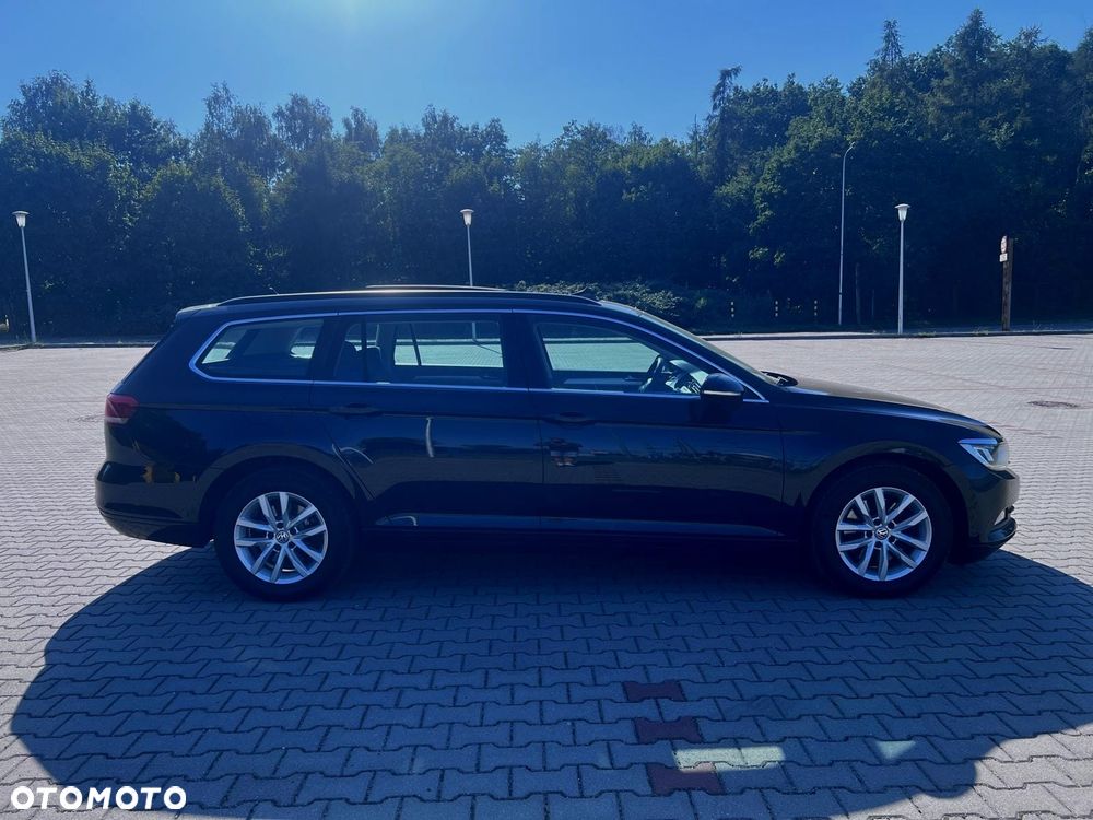 Volkswagen Passat Variant 2.0 TDI SCR DSG Comfortline - 15