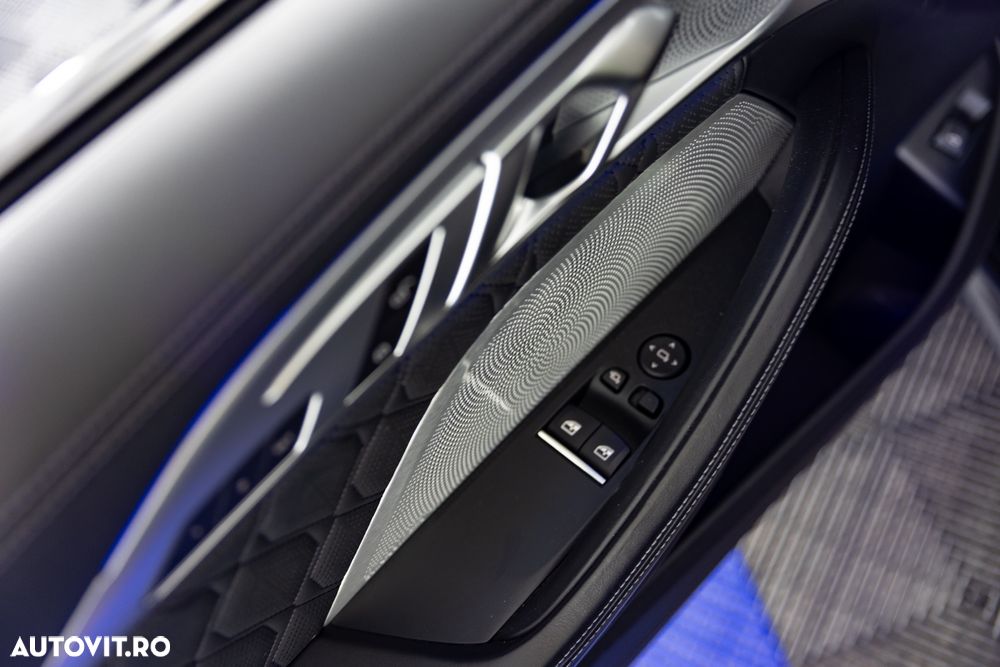 BMW M8 Competition - 13