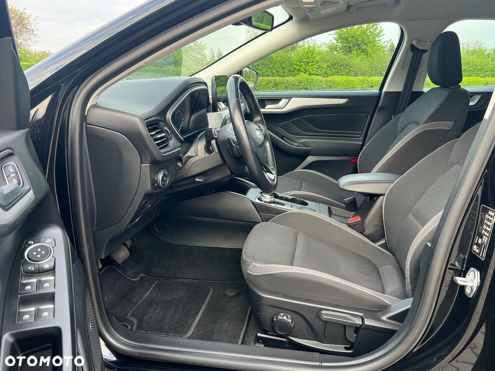 Ford Focus SW 1.0 EcoBoost Titanium - 18