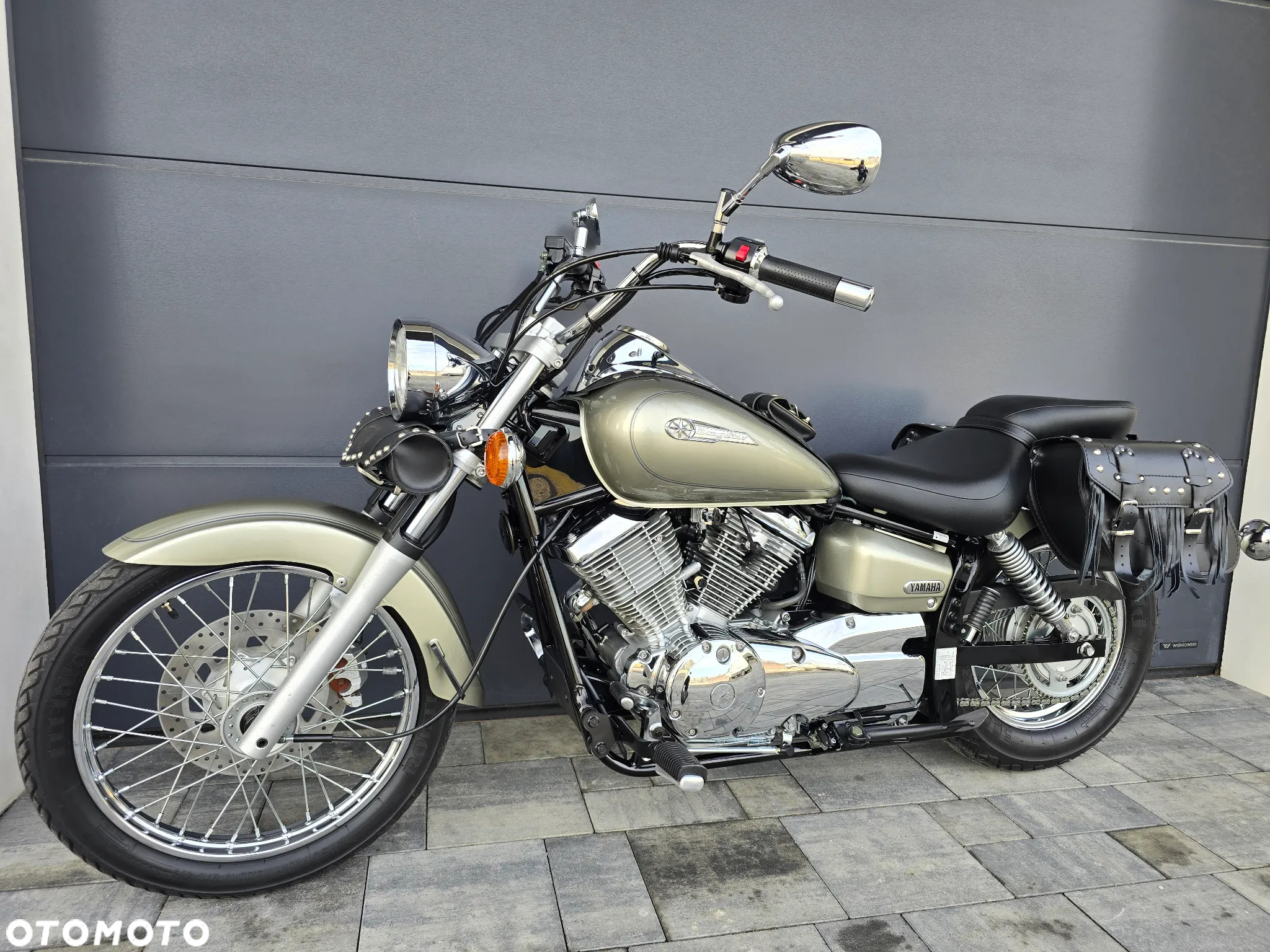 Yamaha XVS - 3