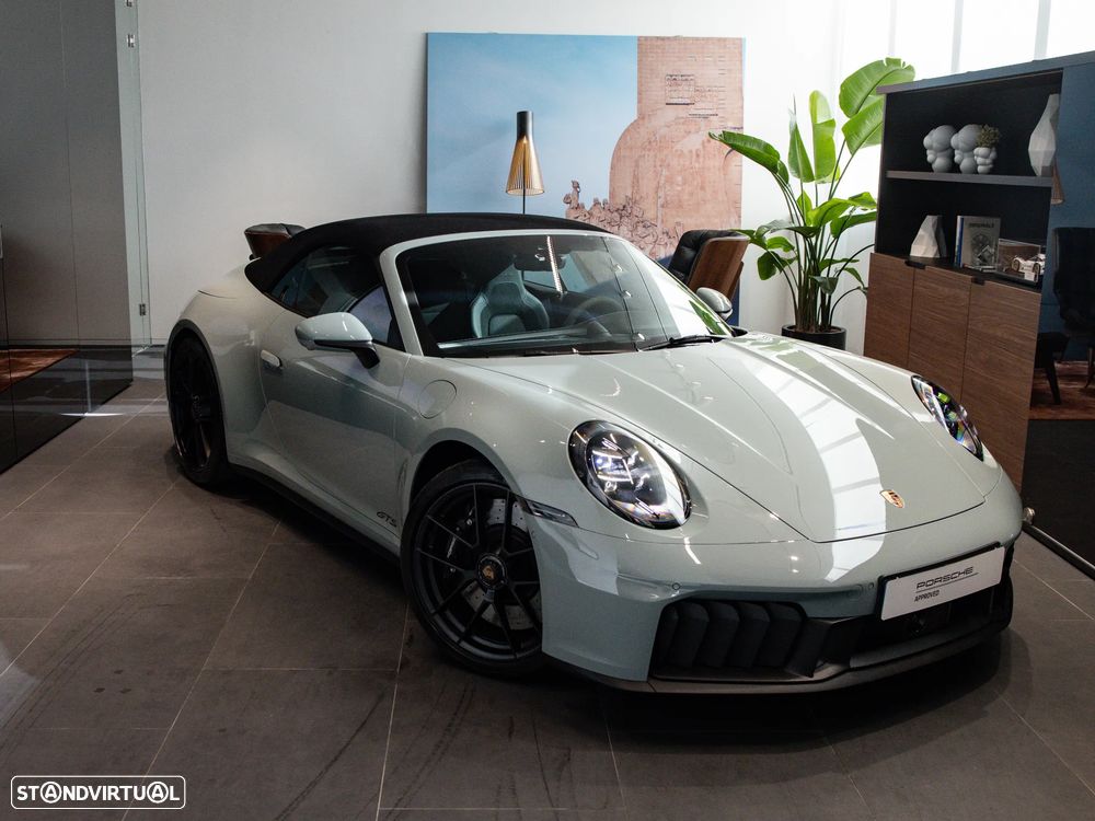 Porsche 911 (992) Carrera GTS - 19
