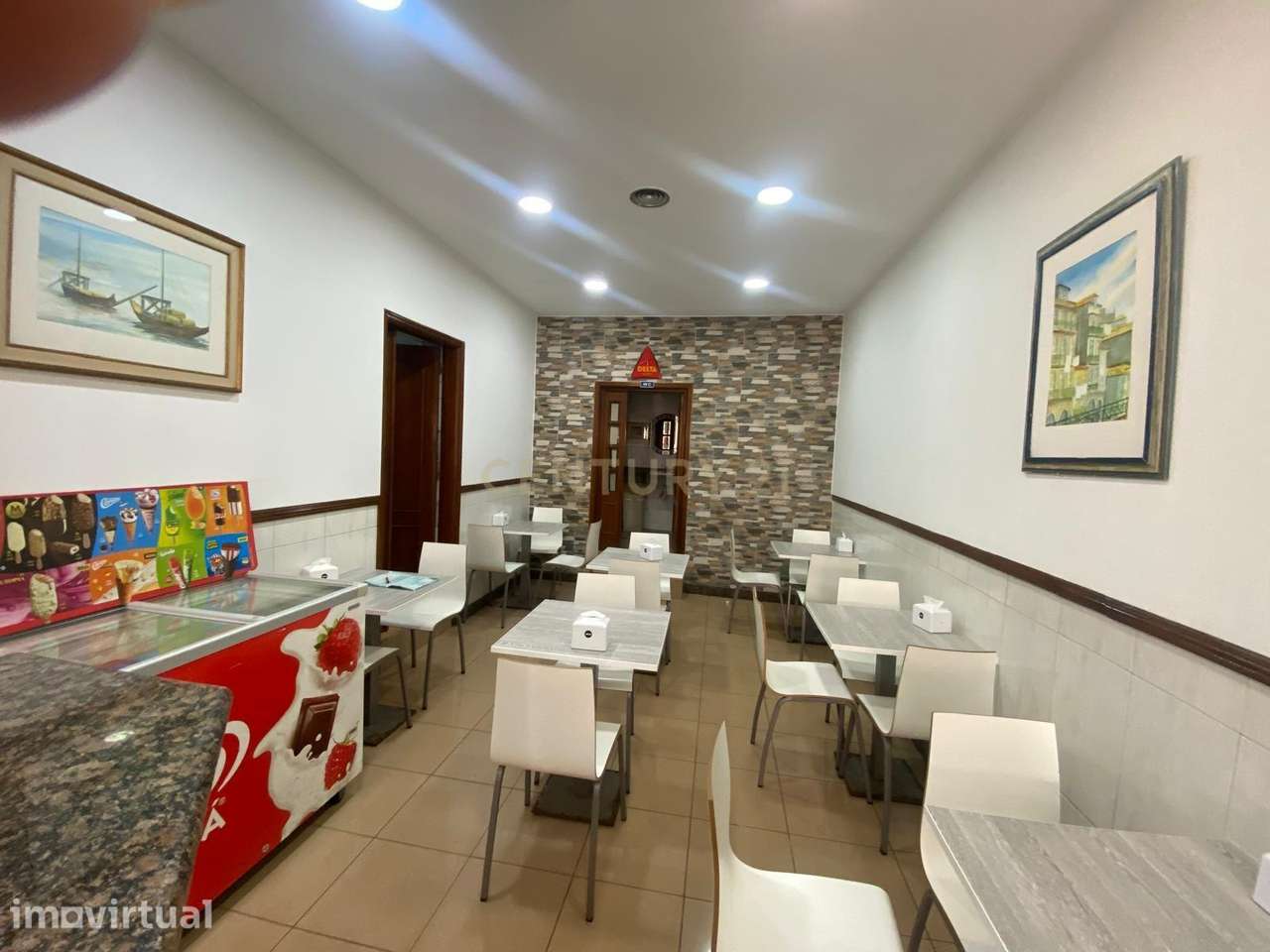 Cafeteria no Porto com Excelente Localização e Equipamentos - Grande imagem: 3/14