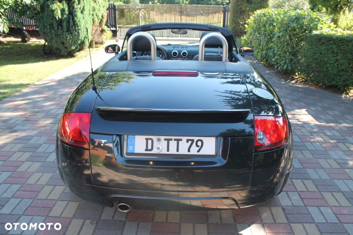 Audi TT Coupé - 7