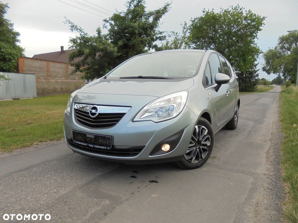 Opel Meriva 1.4 T Essentia S&S - 1