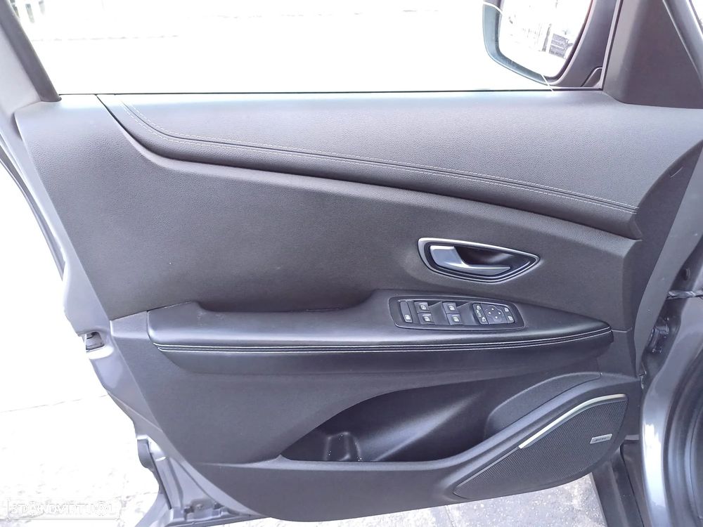 Renault Grand Scénic ENERGY dCi 160 EDC INITIALE PARIS - 22