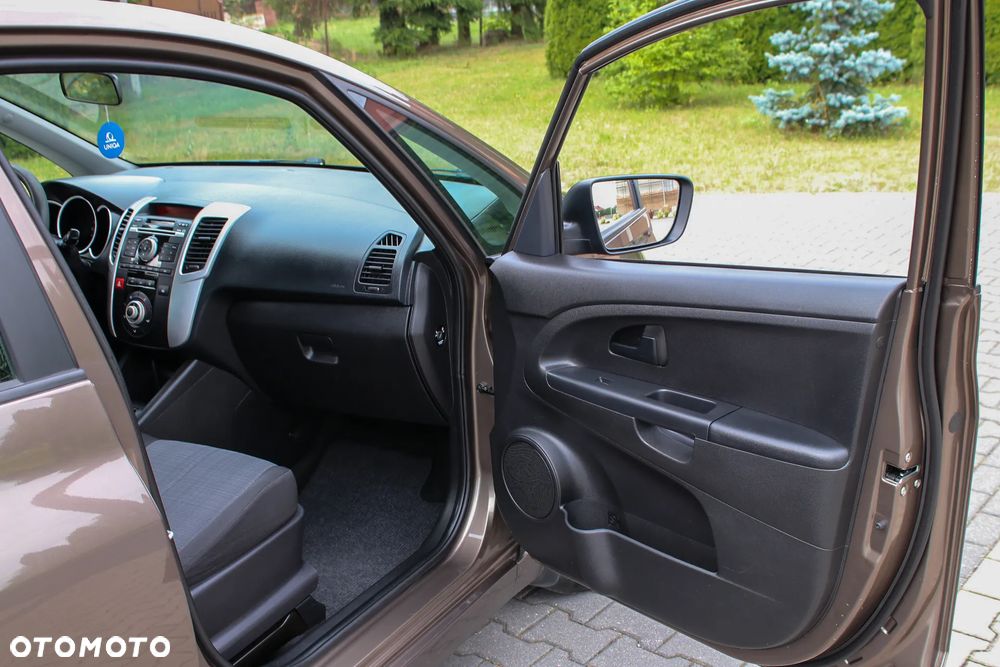 Kia Venga 1.4 CVVT Vision - 18