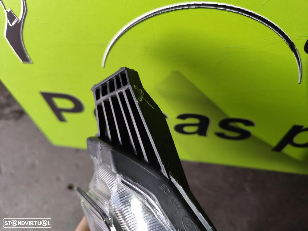 FORD KA FAROL DIREITO - FF636 - 6