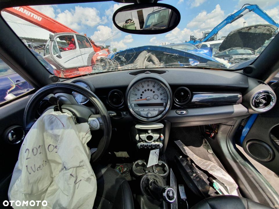 DESKA KOKPIT MINI COOPER S R56 - 11