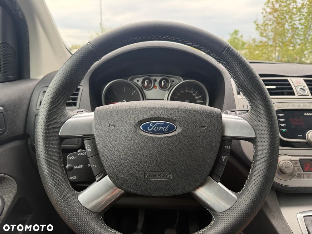 Ford Kuga 2.0 TDCi Trend - 21