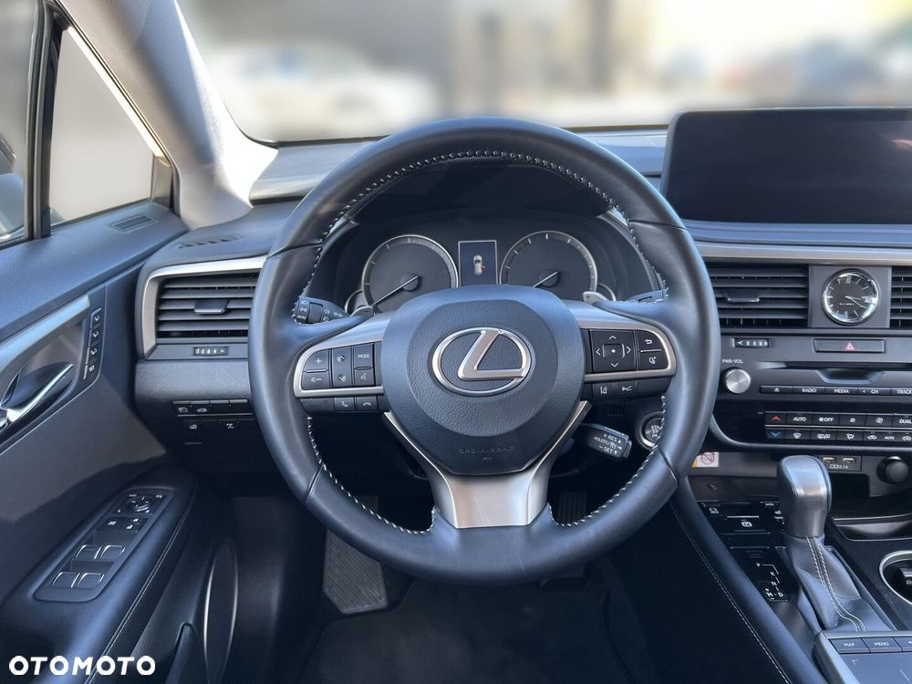 Lexus RX - 22