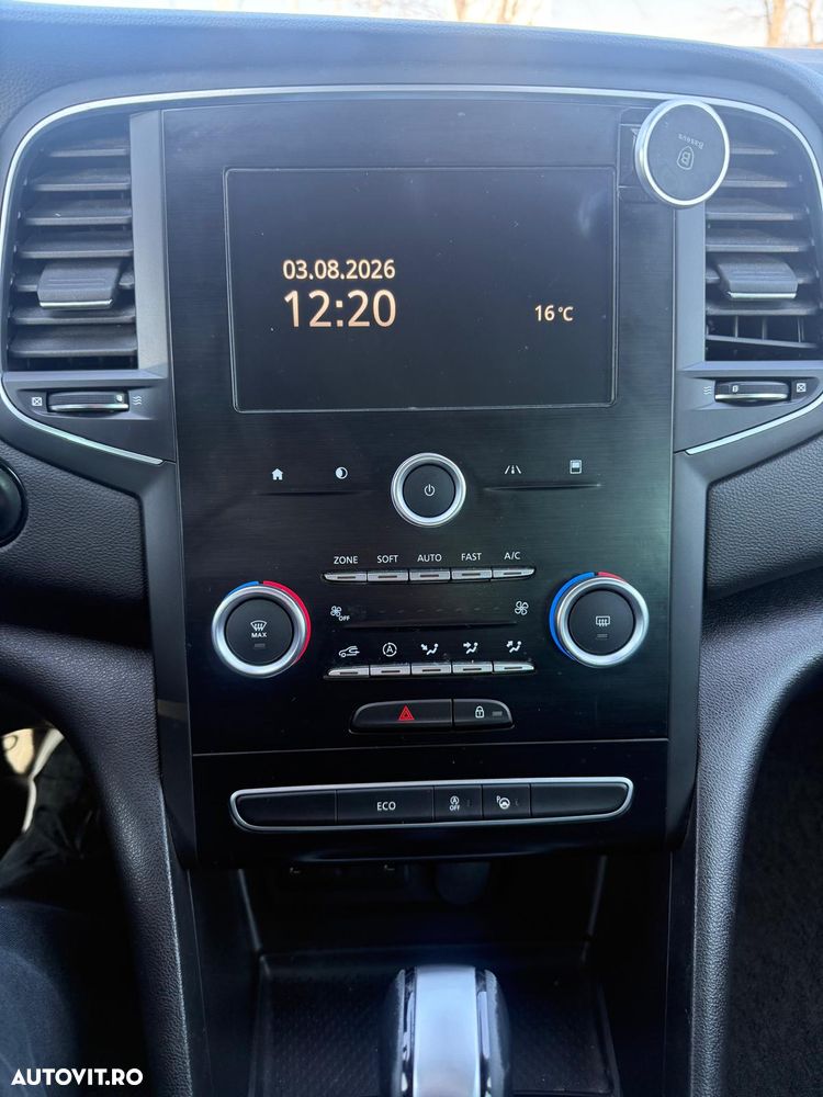 Renault Megane ENERGY dCi 110 EDC BOSE EDITION - 11