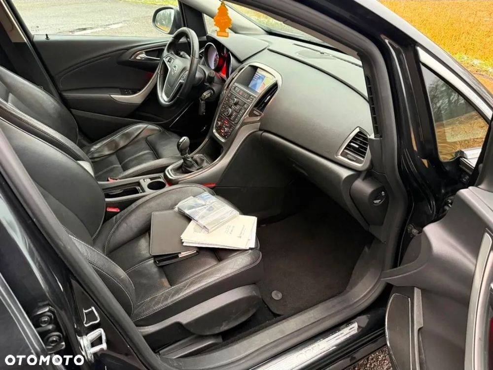 Opel Astra 2.0 CDTI ecoFLEX Start/Stop Exklusiv - 9