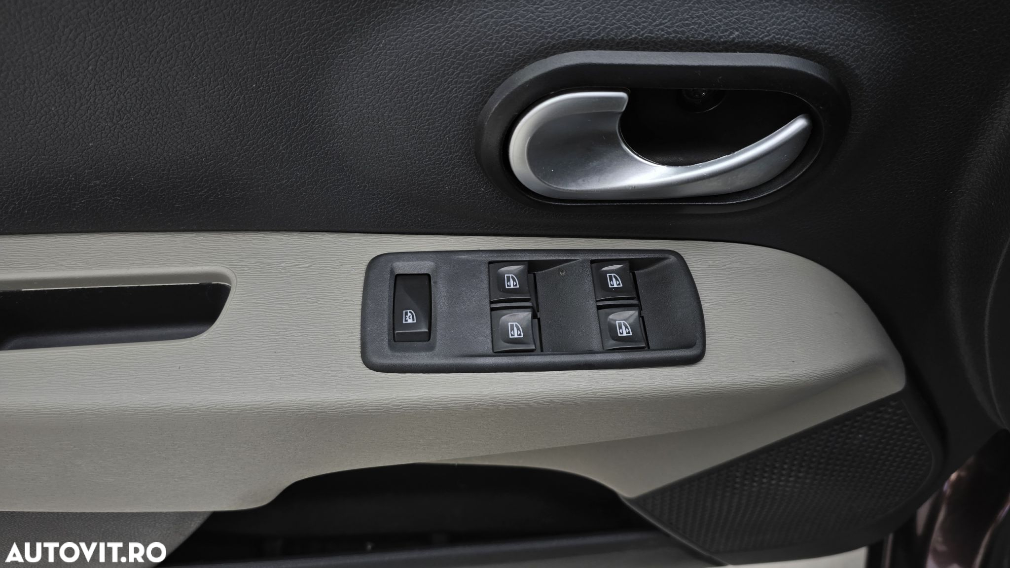 Dacia Lodgy - 11