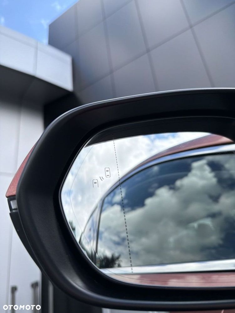 Lexus RX 450h+ Omotenashi - 28