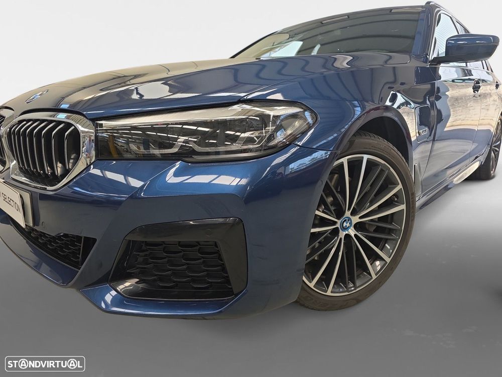 BMW 530 e - 10