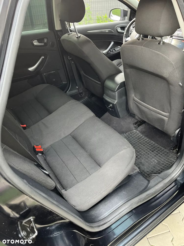 Ford Mondeo 2.0 TDCi Titanium - 9