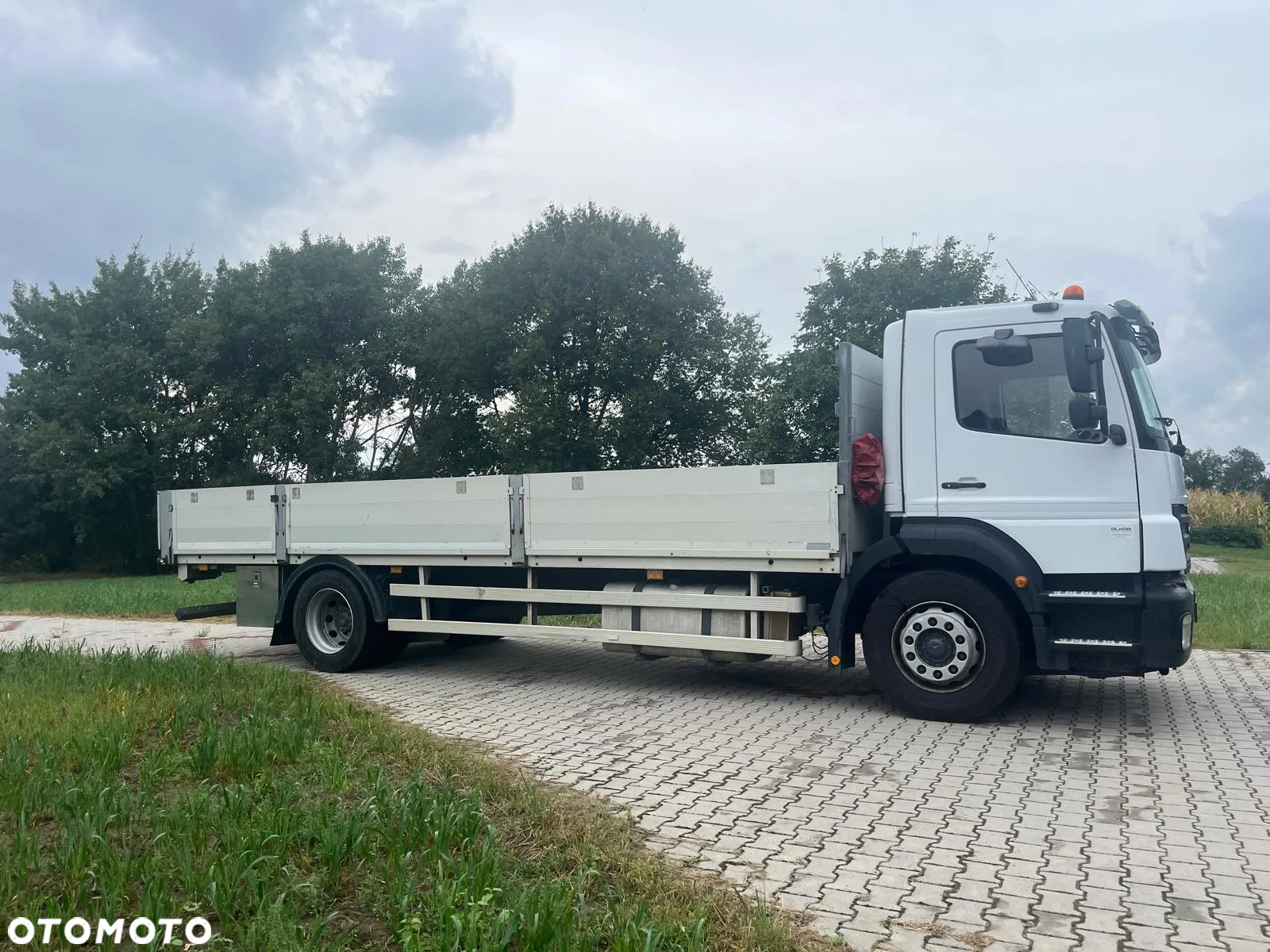 Mercedes-Benz AXOR - 12