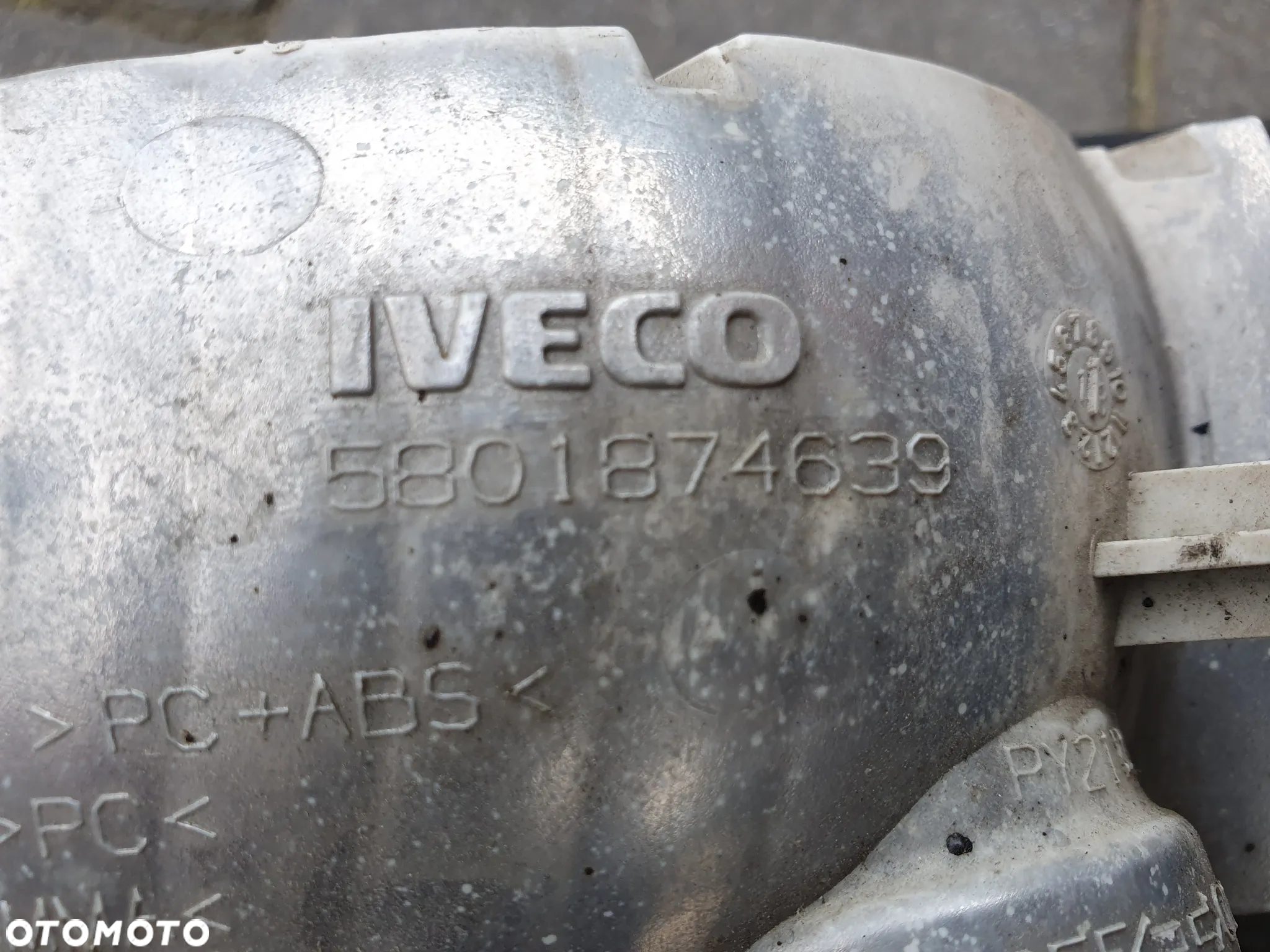 reflektor KIERUNKOWSKAZ RH IVECO DAILY 5801874639 - 3