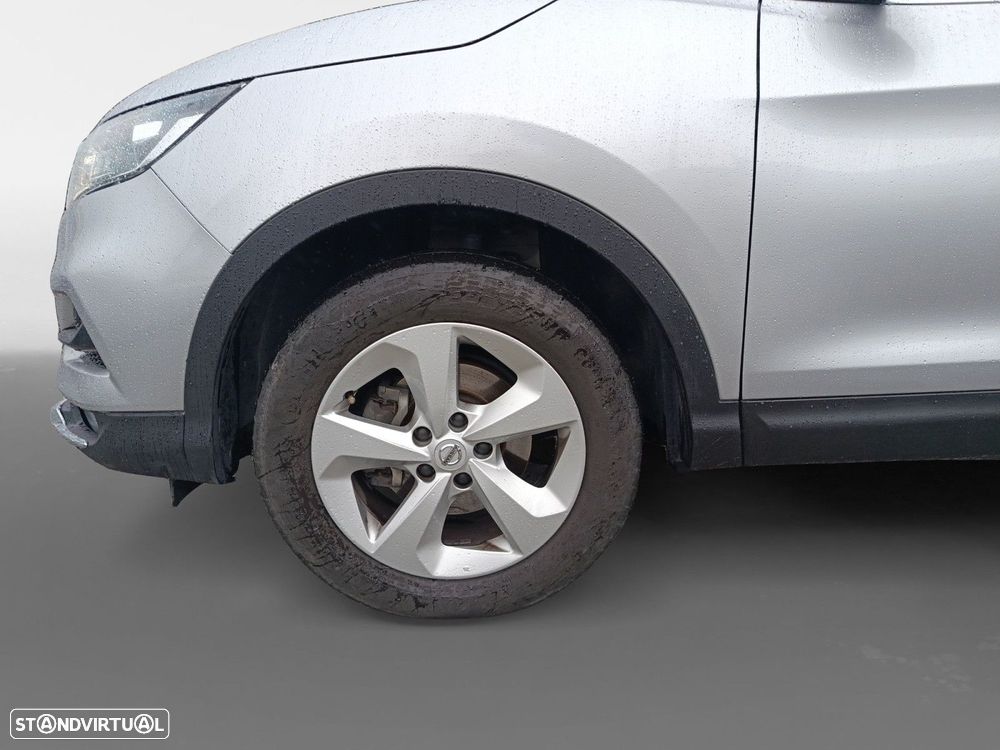 Nissan Qashqai 1.5 dCi N-Connecta - 14