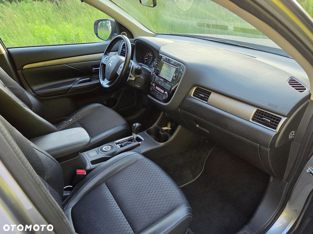 Mitsubishi Outlander 2.0 Intense + CVT - 7