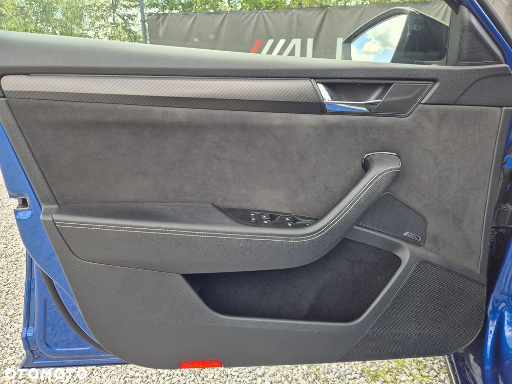 Skoda Superb 2.0 TSI 4x4 Sportline DSG - 39