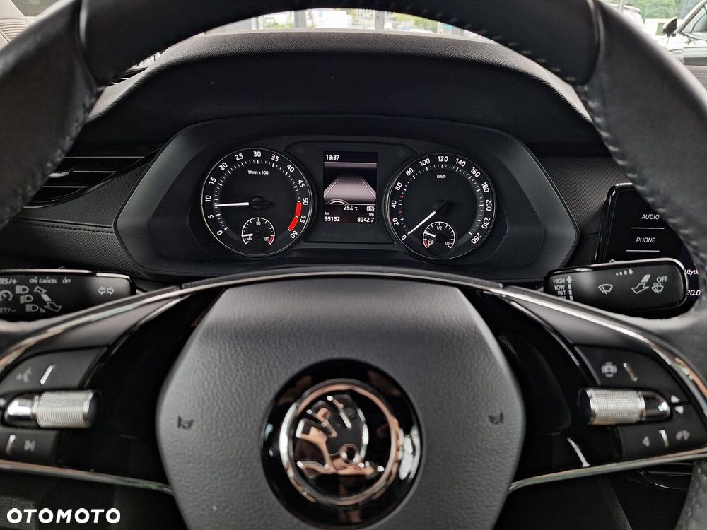 Skoda Octavia 2.0 TDI Ambition - 25