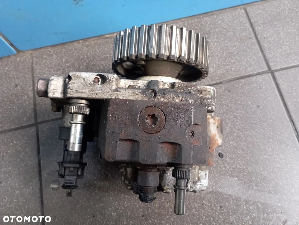 Pompa wtryskowa Ford Focus C-CMAX - 3