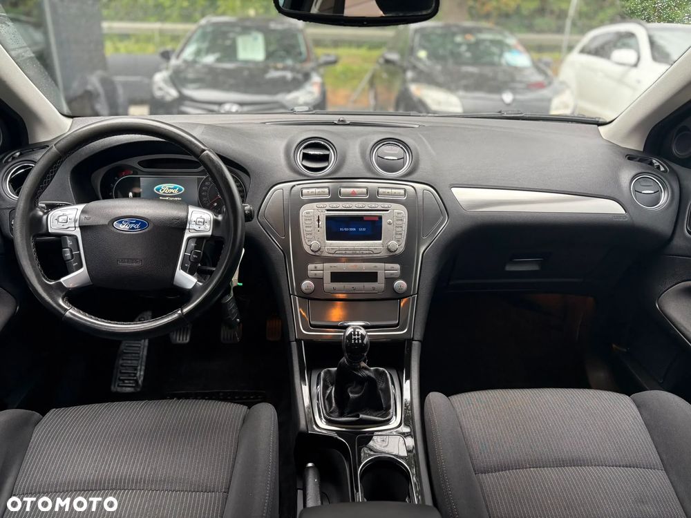 Ford Mondeo - 16