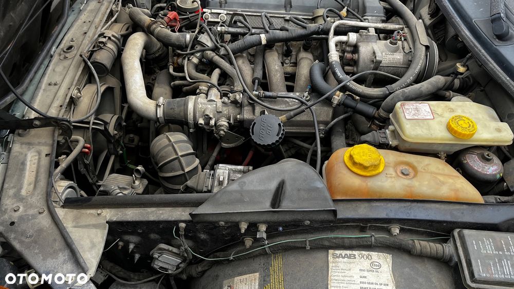 Saab 900 - 13