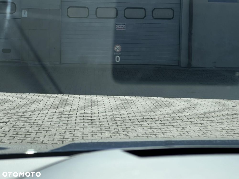 Volkswagen Golf 1.5 eTSI EVO R-Line DSG - 25