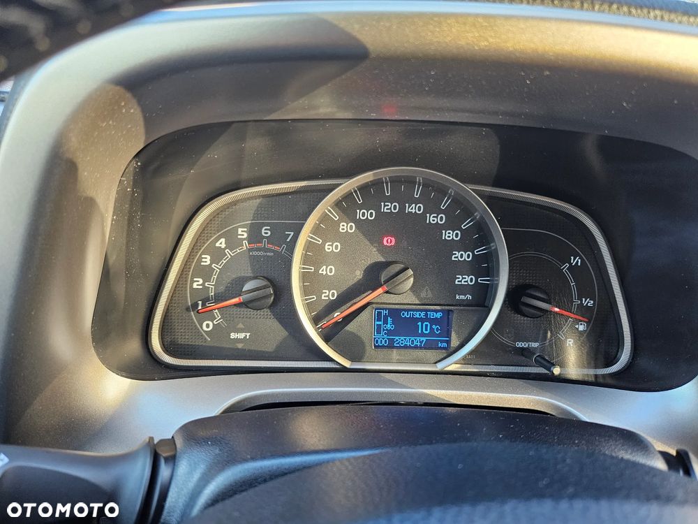 Toyota RAV4 2.0 D-4D Premium 4x2 - 12